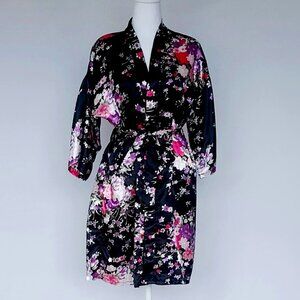 Silky Satin Robe for Women, Floral Pattern Kimono Short Black Size Small